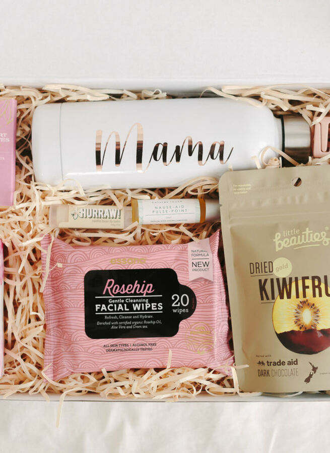 Bump Boxes 1st Trimester Pregnancy Gift Set - Self Care Items For Expecting Moms